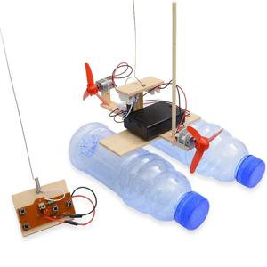 2021 신기술 작은 장난감 DIY 원격 제어 바람 선박 모델 과학 실험 재료 소년 선물 컬렉션