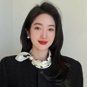 진주 목걸이 자석 버클 레이지 실크 스카프 여성용 펜던트 스카프 쇄골 체인 실크 스카프