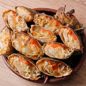 하프 암꽃게장 1.2kg (2미/4쪽) / 알베기 하프 암꽃게장