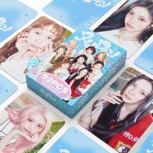 92개/세트 아이돌 하츠투하츠 새 앨범 RUDE 로모 카드 스티커 엽서 지우 카르멘 유하 주윤 아나 이안 연 스텔라 팬 선물