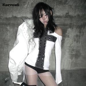Karrcat Trashy Y2k 메탈 크로스 프린트 티셔츠 그런지 미학 오프 숄더 탑 빈티지 2000년대 고딕 스트리트웨어 아메리칸 레트로