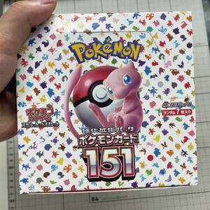 새로운 140 개/상자 애니메이션 포켓몬 일본 버전 TCG 스칼렛 바이올렛 151 클래식 확장 부스터 박스 포켓몬 트레이딩 카드 아이 선물