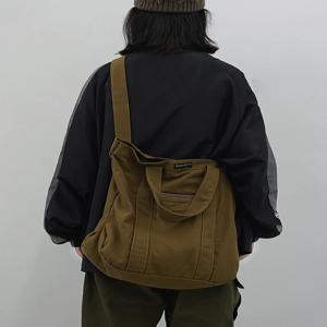 대용량 캔버스 숄더백 남성용 통근용 크로스바디백 하라주쿠 스타일 일본 트렌드 소프트 핸들 지퍼 잠금