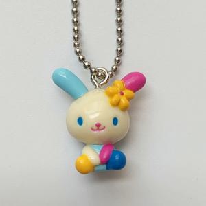 새로운 귀여운 우사하나 키체인 만화 애니메이션 토끼 카와이 PVC 키체인 마스코트 참 미니 작은 키체인 키링 키홀더
