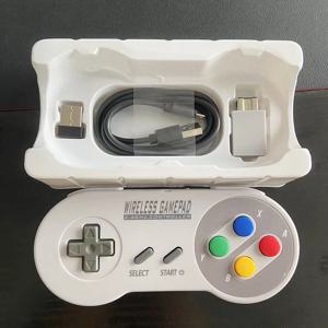 2 수신기 게임 컨트롤러 무선 다채로운 버튼 2.4G 게임 패드 조이패드 조이스틱 SNES 미니 PC Windows NS 스위치와 호환 가능