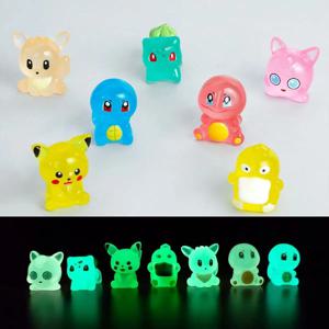 7 개/대 포켓몬 피카추 애니메이션 피규어 귀여운 Charmander Bulbasaur 어린이를위한 빛나는 장난감 Kawaii 장식 컬렉션 참 선물