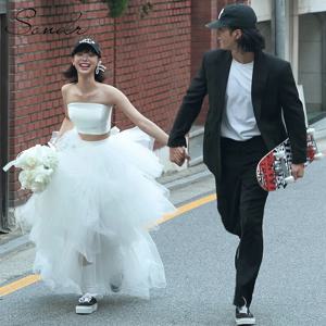 Sondr 2 조각 한국 웨딩 드레스 맞춤형 Strapless 한국 웨딩 드레스,파티드레스,코르셋 뒤로 신부 가운 푹신한 웨딩 스냅 드레스 새로운 드레스