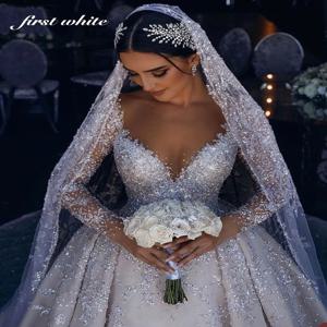 사용자 정의 화려한 백 레이스 V 넥 웨딩 드레스 두바이 페르시 블링 볼 가운 베일 Vestido De Novia 플러스 사이즈 신부 가운