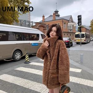 UMI MAO 양털 양모 리버시블 리얼 퍼 코트 여성 겨울 양모 중간 길이 오버코트 한국 자켓 여성용