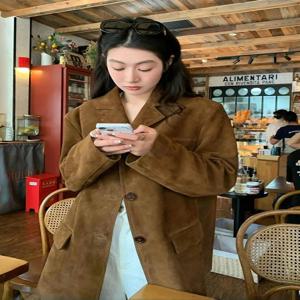 레트로 루즈핏 브라운 가죽 자켓 여성용 가을 겨울 신상 디자인 감각적인 소수의 아름다움 레이 스웨이드 코트