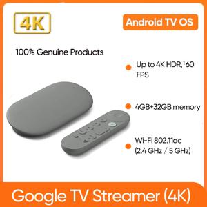 구글 TV 스트리머(4K)는 최대 4K 해상도 HDR 및 돌비 비전 기술을 지원하는 스마트 홈 기기이며, 미국용 충전기를 사용합니다.