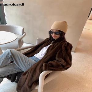 Mauroicardi 용수철 겨울 긴 다크 브라운 두껍고 따뜻한 부드러운 인조 밍크 모피 코트, 우아한 퍼프 소매, 럭셔리 시크 푹신한 옷