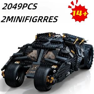 Chariot Dark Knight Batmobile 2049pcs 모델 빌딩 어린이 및 성인을위한 DIY 건설 키트와 호환 가능 크리스마스 생일 선물