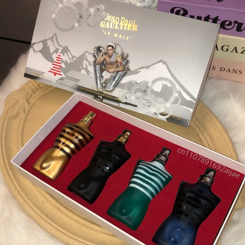 30ml*4 남성용 휴대용 오 드 퍼퓸 세트, 오래 지속되는 오리엔탈 우디 향, 풍부하고 따뜻한 남성적인 향기, 깊고 정교한 변형 향료 함유