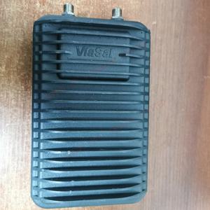 Ka-밴드 ODU USM-TXR-KA01-F-01-110 24-32V DC 2A 트랜시버 위성