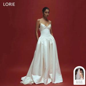LORIE 우아한 새틴 끈이 없는 웨딩 드레스 A 라인 민소매 신부 파티 드레스 플리츠 사이드 슬릿 신부 가운 맞춤형