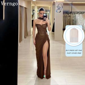 Verngo 브라운 쉬폰 이브닝 드레스 스팽글 스트랩리스 머메이드 사이드 슬릿 댄스 파티 드레스 여성 모던 파티 드레스 맞춤형