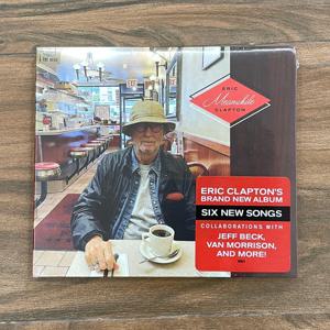 전설적인 블루스 록 기타리스트 뉴 스튜디오 오디오 CD, 레트로 아메리칸 다이너 인테리어 젠틀맨 초상화 사진 커버