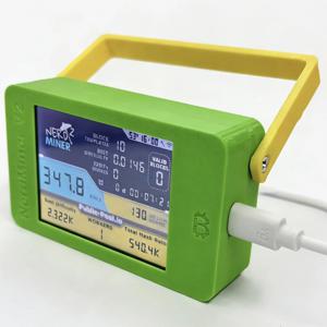 NMMiner NerdMiner V2 해시레이트 럭키 마이너 ESP32 2.8인치 스마트 디스플레이 암호화폐 솔로 로터리 350KH/s 비트코인 |   녹색 스탠드 포함