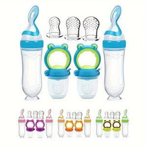 7pcs 아기 수유 세트: 숟가락이 있는 2pcs 부드러운 실리콘 수유 병, 3가지 크기의 젖꼭지가 있는 2pcs 과일 피더 젖꼭지