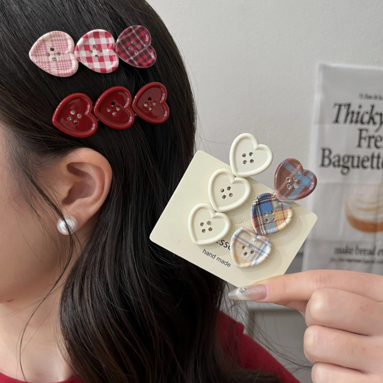 1/8pcs 여성을위한 사랑스러운 헤어 클립 스위트 체크 러브 버튼 헤어 클립 사이드 뱅 걸리 귀여운 덕빌 클립 헤어 액세서리