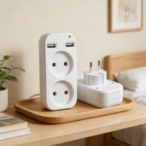2026 EU 플러그형 멀티탭, 2개 AC 콘센트 및 2개 USB 포트, 1200W 250V 휴대용 스마트폰/태블릿 충전기