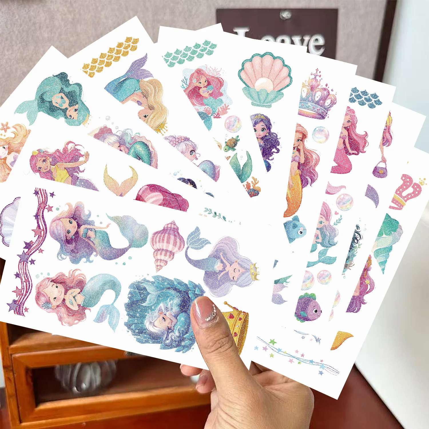 10pcs 만화 인어 시리즈 문신 스티커 방수 파티 파티 선물 재미있는 재미있는 얼굴 스티커