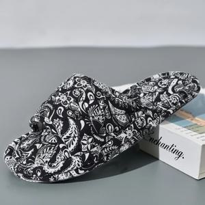 여성 홈 슬리퍼 부드러운 면화 꽃 바닥 신발 Antislip 침실 슬리퍼 경량 커플 슬리퍼 패션 여성 신발