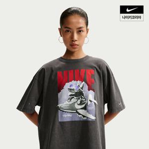 [나이키] 스포츠웨어 여성 그래픽 티셔츠 IR7588-060