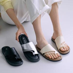 에스유니 와이드 스트랩 여성 플랫 엄지 쪼리 슬리퍼 여름 바캉스 휴가 2.5cm