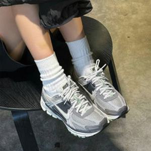 나이키 우먼 줌 보메로5 런닝화 스니커즈 FB8825-001