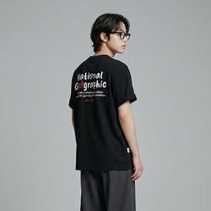 내셔널지오그래픽 N262UTS904 소로나 쿨 스크립트 세미오버핏 반팔 티셔츠 BLACK