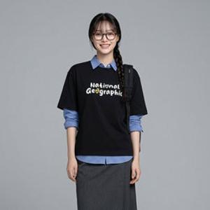 내셔널지오그래픽 N262UTS902 소로나 쿨 하트로고 세미오버핏 반팔 티셔츠 BLACK