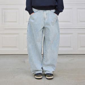 플루크 라이트블루 커브드 데님 팬츠 FDP113 / 1Color W