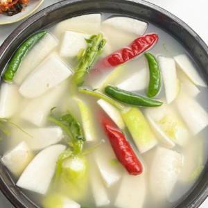 시원한 겨울 동치미 물김치 2.5kg