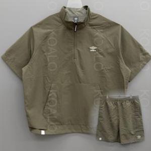 엄브로 UMBRO 클래식 반팔 스탠넥 아노락 26SS 셋업 세트 (딥브라운)