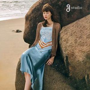 지스튜디오 25SS 아세테이트 새틴 스커트1255797