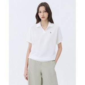 헤지스 여성 25SS 스테디셀러면화이트 로고 자수 반소매 카라 티셔츠 WSTS5B305WT