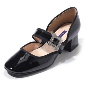 [정상가 398,000] 세라 크리스탈 버클 에나멜 메리제인 펌프스 K56P021