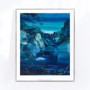칼럼 맥클루어 Fissure in Blue (액자 포함) 40 x 50 cm