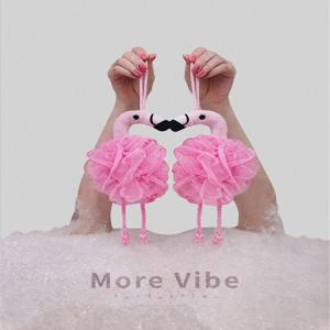 버블 플라밍고 샤워볼 (Bubble Flamingo Shower Ball)