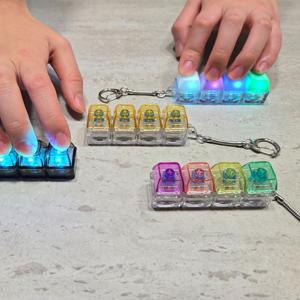 4구 LED 키캡 키보드 키링 딸각이 키홀더 LED키링 가방 백팩 열쇠고리 클리커 백참