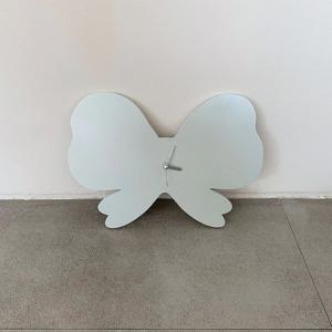 Satin Ribbon Clock (Soda)