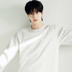 (대구신세계)26년봄신상지오다노 남자여자공용 베이직 긴팔 티셔츠(퍼펙트티) 026501