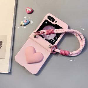 TEMU 폰 케이스: 3D 하트 패턴 + 듀얼 컬러 스트랩 포함 프로스티드 보호 케이스, Flip 7/Flip 6/Flip 5/Flip 4/Flip 3 호환
