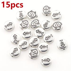 TEMU 15개 구슬 & 구슬 세트: 고양이와 물고기 패턴 직구 스페이서 구슬, 9.5mm 플랫 라운드 루즈 스페이서 구슬, 물고기 뼈 패턴 피어싱 루즈 구슬, 입체적인 라운드 케이크 소구멍 구슬, 스루홀 패턴 플랫 구슬, 직조, 주얼리 DIY 팔찌, 뱅글, 목걸이, 주얼리 만들기 키트, 의류 액세서리, 공예, 장식 액세서리 제작에 적합