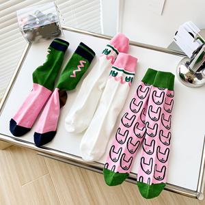 TEMU 3켤레 혼합 만화 토끼 컬러 블록 여성용 미드 튜브 양말, 귀엽고 활용도 높은 양말