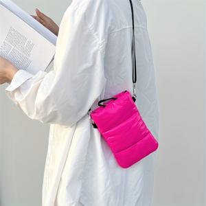 TEMU 퍼퍼 폰 케이스 가방 숄더 크로스바디 가방 캐주얼 패션 미니 핸드백 패딩 소프트 충격 방지 폰 파우치