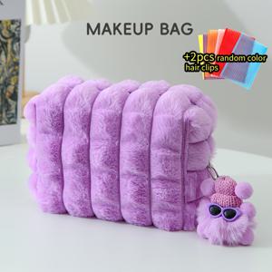 TEMU 3pcs 세트, [세탁 가방 1개 + 헤어 클립 2개], 대용량 캔디 컬러 플러시 화장품 가방, 귀여운 폼폼 펜던트 포함, 뷰티 수납 가방, 메이크업 가방, 출장 및 여행에 적합, 부드러운 손감각, 9가지 색상 옵션