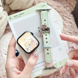 TEMU Apple Watch 시리즈 1/2/3/4/5/6/7/8/9/10/Se/Ultra (38mm, 40mm, 41mm, 42mm, 44mm, 45mm, 49mm) 호환 스마트워치 밴드. 편안함, 달콤함, 귀여움, 스타일리시하고 창의적인 시계 디자인을 제공합니다.